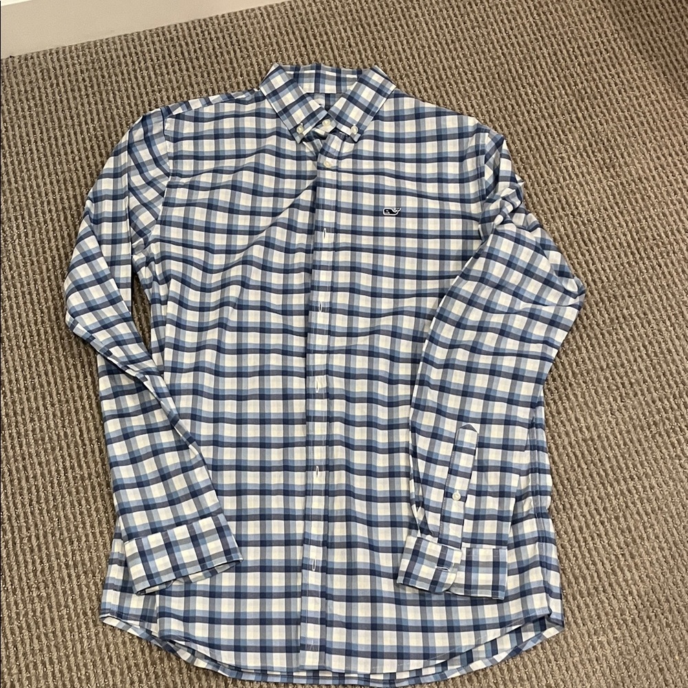 Vineyard Vines Blue and White Checkered Shirt size 18